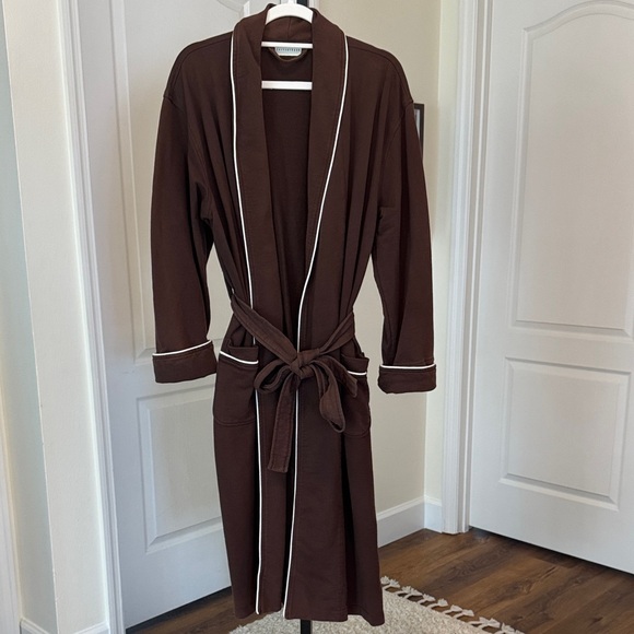 Pottery Barn Bathrobe - Picture 1 of 4